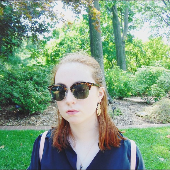 Meet your Posher, Posh - Picture 1 of 1